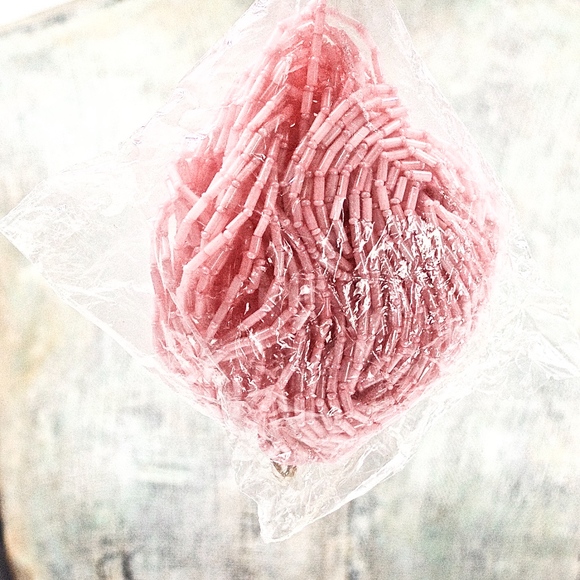 VTG 70's Pale Pink Multi Strand Beaded Necklace - Picture 4 of 4